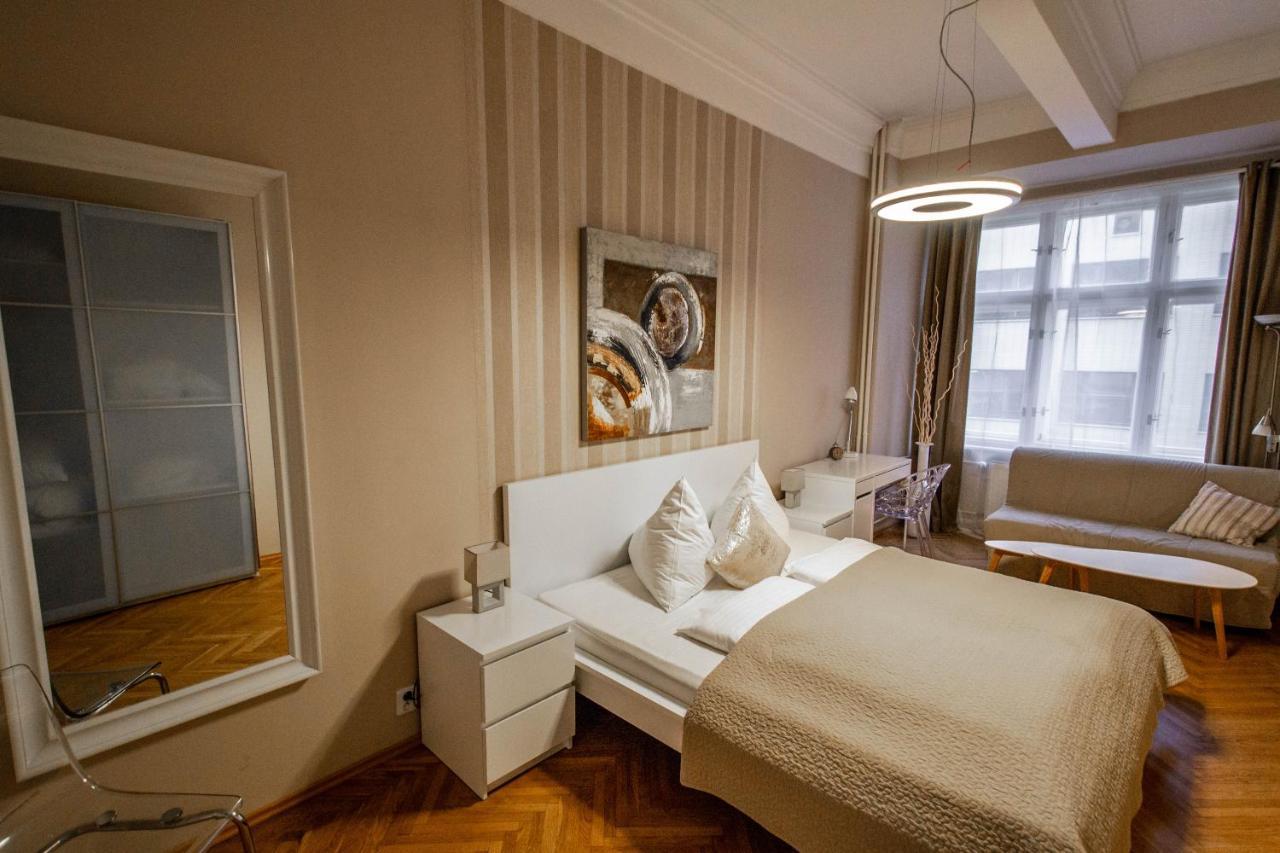 Design Apartment By Ruterra Prag Exteriör bild