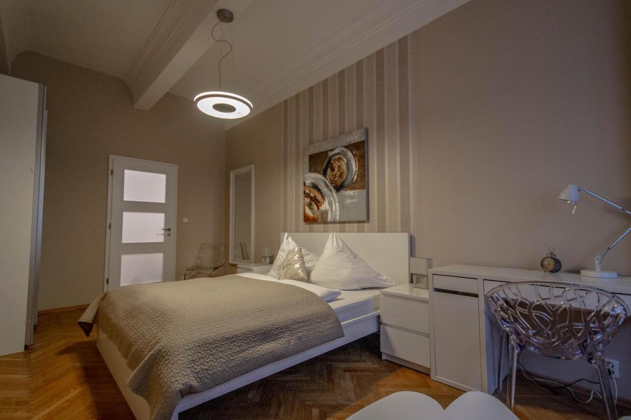 Design Apartment By Ruterra Prag Exteriör bild
