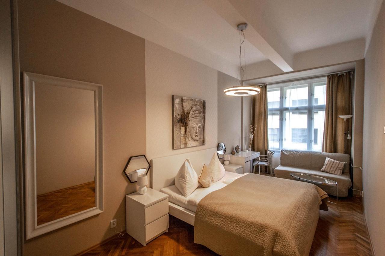 Design Apartment By Ruterra Prag Exteriör bild